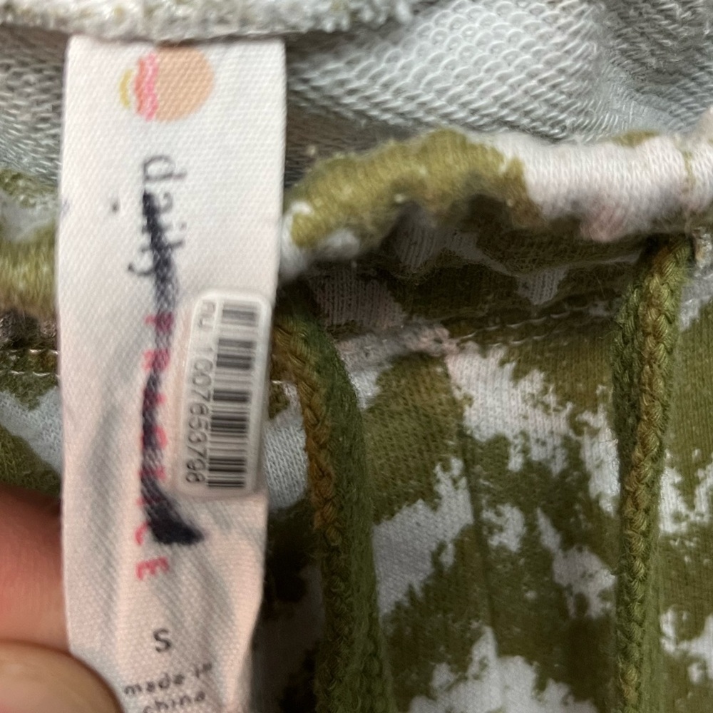 Daily Practice Green Chevron Women's Athletic Shorts. Anthropologie. Small - Picture 5 of 5